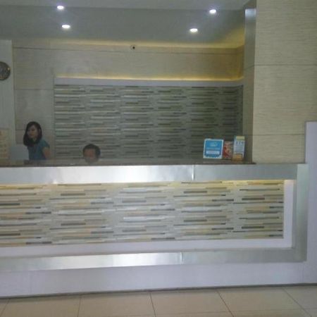 Gania Hotel Bandung Exterior photo