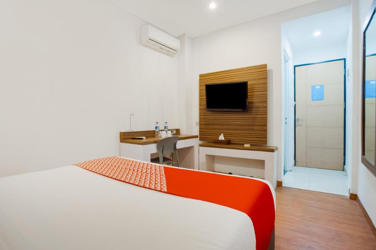 Gania Hotel Bandung Exterior photo